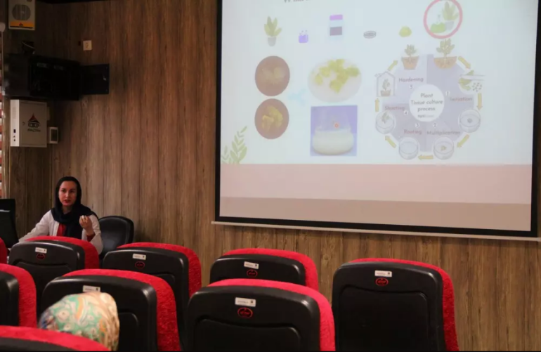 ژورنال کلاب فارماکوگنوزی - دانشگاه علوم پزشکی تهران